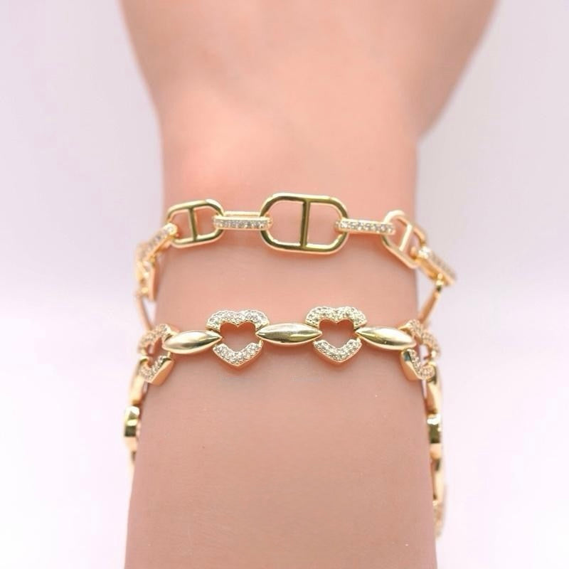 Shiny Fashion Bracelet