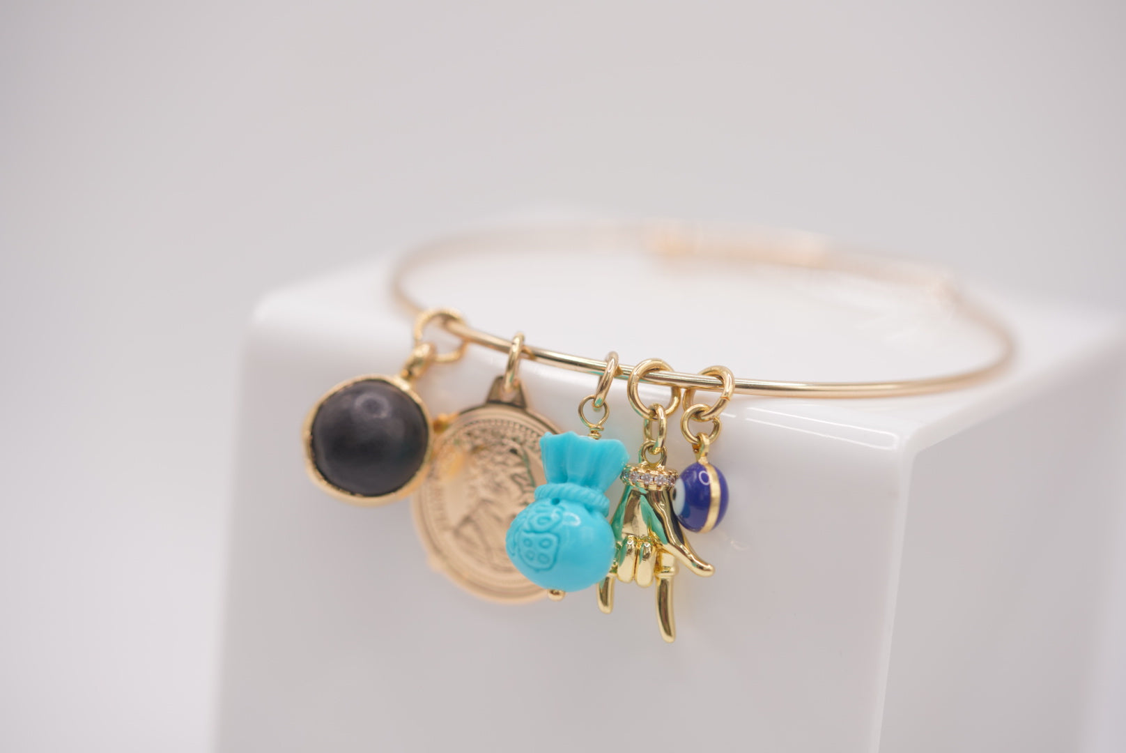 Charms Bracelet - Stand Out