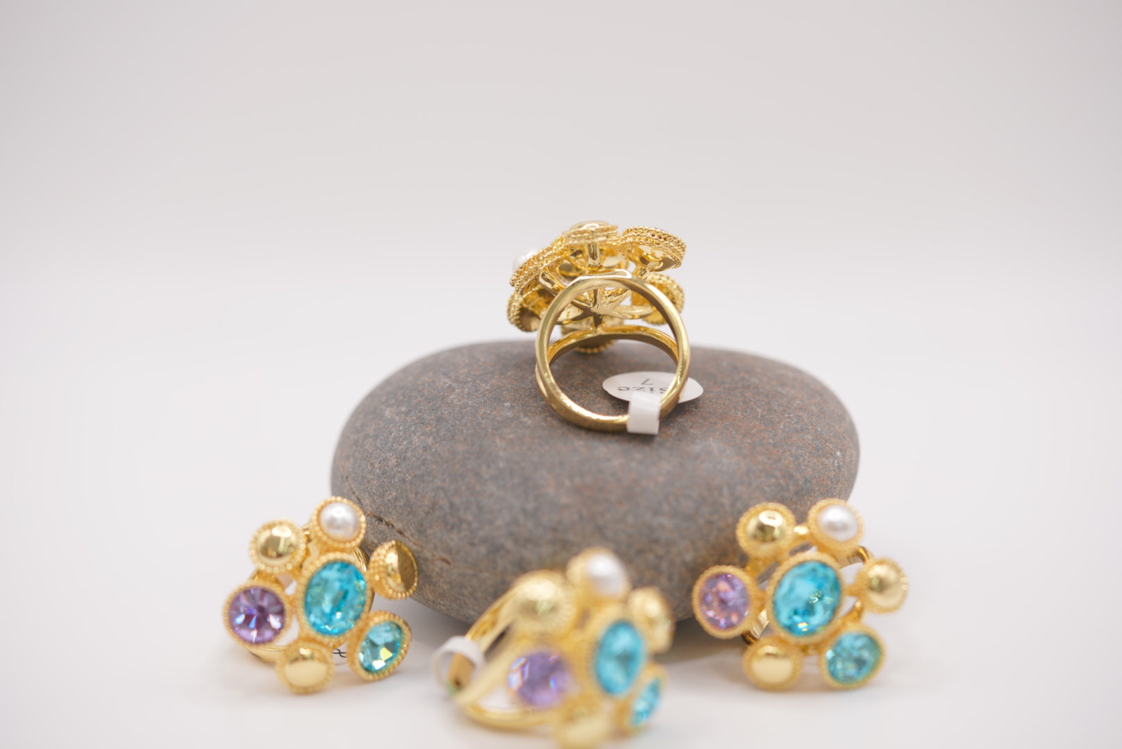 Cluster Gem Ring