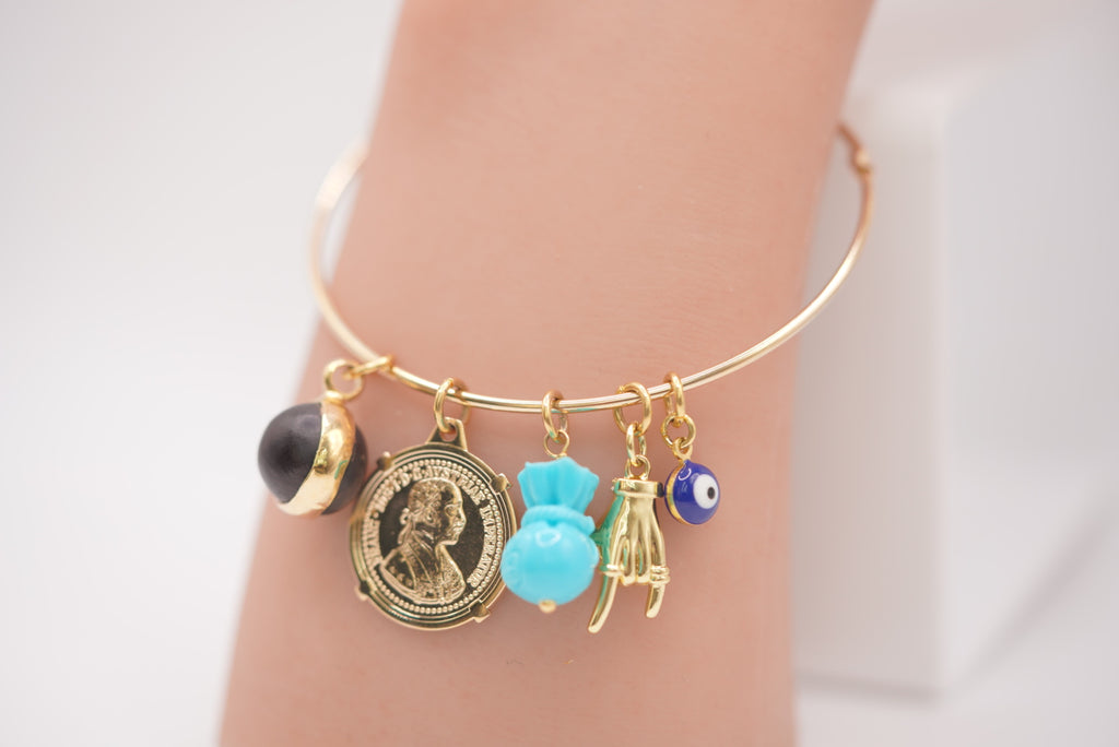 Charms Bracelet - Stand Out
